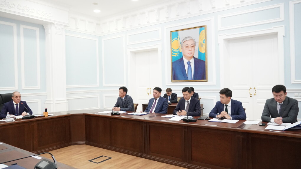 совещание - акимат - мади салык (1)