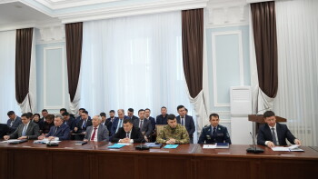 совещание - акимат - мади салык (2)