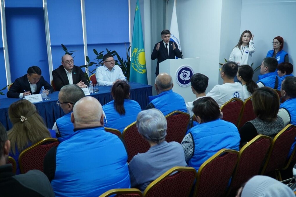 0753a571-b510-414e-9e4d-205cd1c823f2