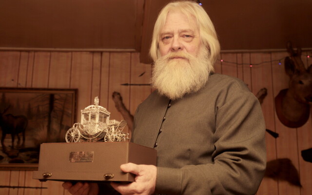 Золотых и серебряных дел мастер