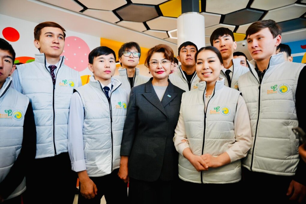 2137bf92-75d4-41d6-901d-a46aabaee890