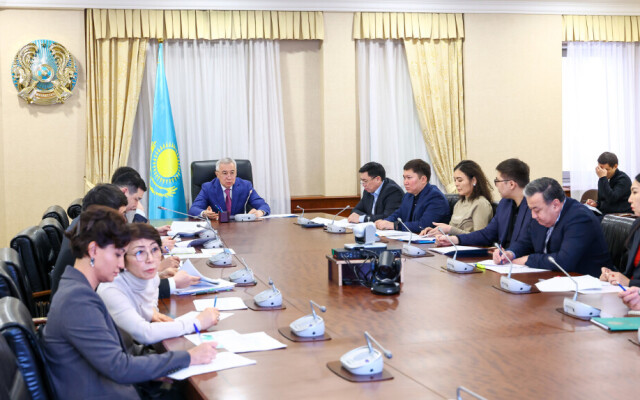 В Правительстве рассмотрели ценовую ситуацию на социально значимые товары в регионах