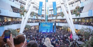 В Астане более 10 тысяч человек приняли участие в молодежном концерте в поддержку референдума