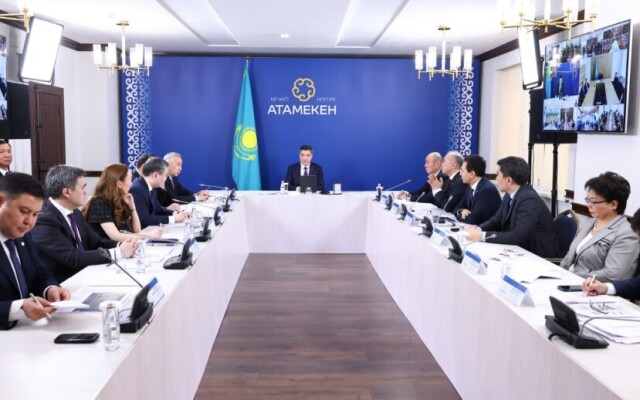 Олжас Бектенов: Проект новой Конституции формирует среду доверия и долгосрочного партнерства государства и бизнеса