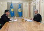 Глава государства принял министра труда и социальной защиты населения Аскарбека Ертаева