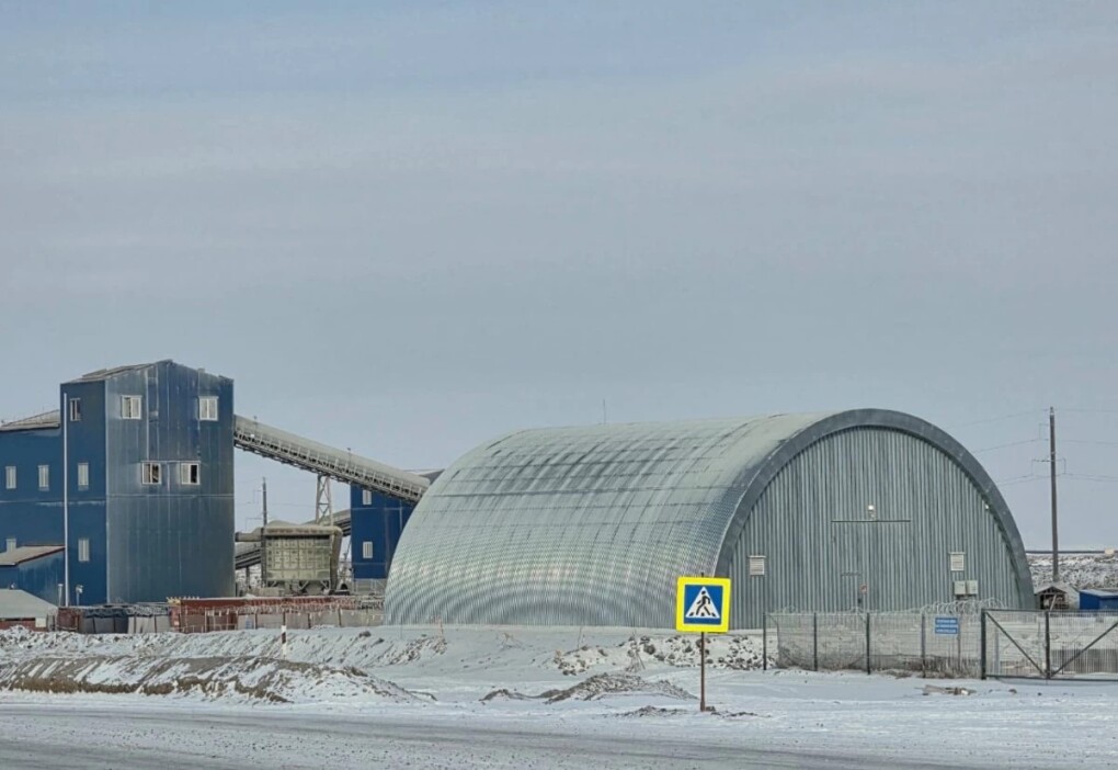 7fb67def-7e4f-478b-a7cb-bfe49ca1e12f