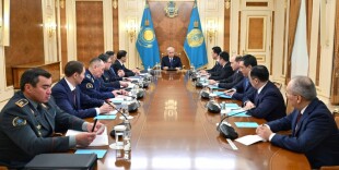 Президент провел совещание по вопросам защиты прав граждан и обеспечения общественного порядка