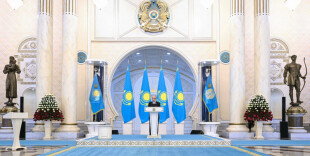 Глава государства вручил награды победителям международного турнира UAE SWAT Challenge-2026