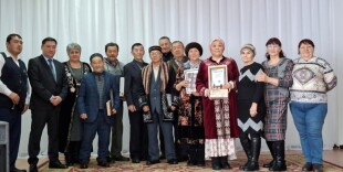 В селе Құмақсай прошли соревнования по шахматам и шашкам среди пенсионеров