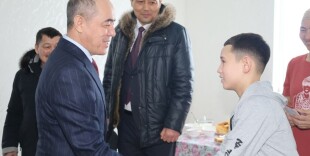 Аким ЗКО с рабочей поездкой побывал в Жанибекском районе