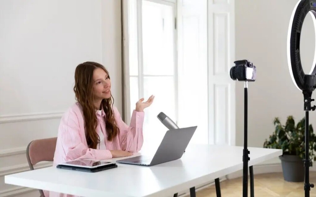 b8f342a9-b177-4b83-b324-733ebdf3b2be