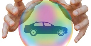 Рынок автострахования в Казахстане может рухнуть — экономист