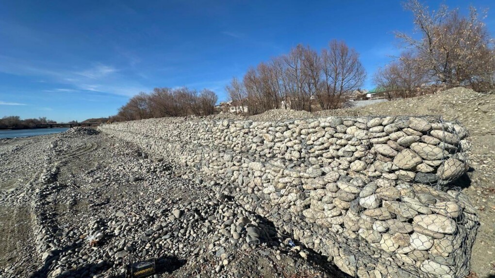 _gluster_2026_2_3_d14272af8c740c014585f67e9aa295e2_1280x720