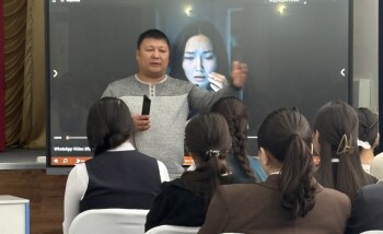 image-20-02-26-12-01