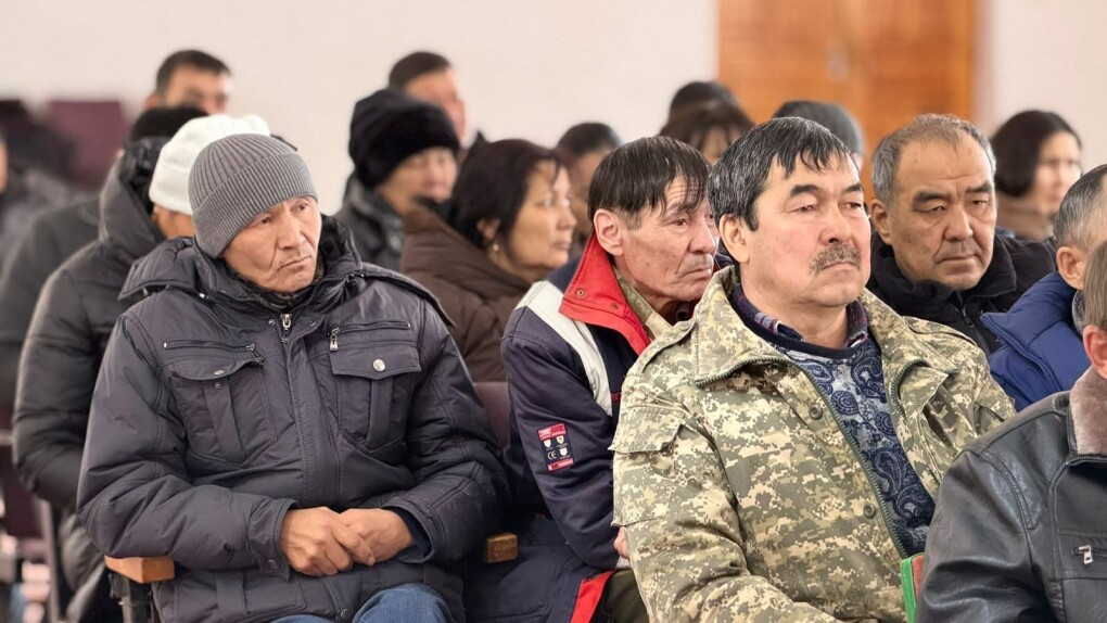 image-27-02-26-04-00-3