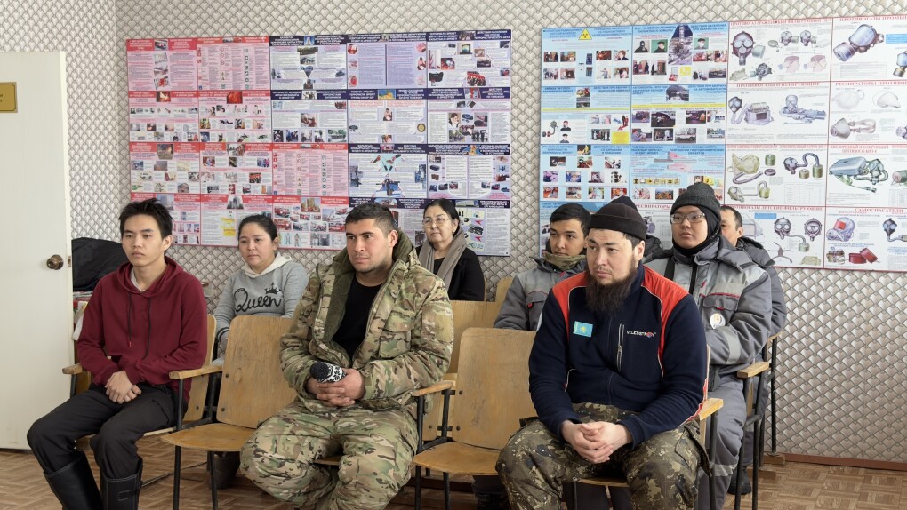 image-27-02-26-04-05-1