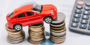 Хорошую новость объявили казахстанцам по регистрации авто и замене ГРНЗ