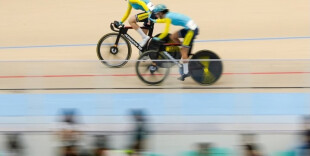 Анель Ташбай и Аружан Кабдулова стали первыми на чемпионате Азии по велоспорту на треке