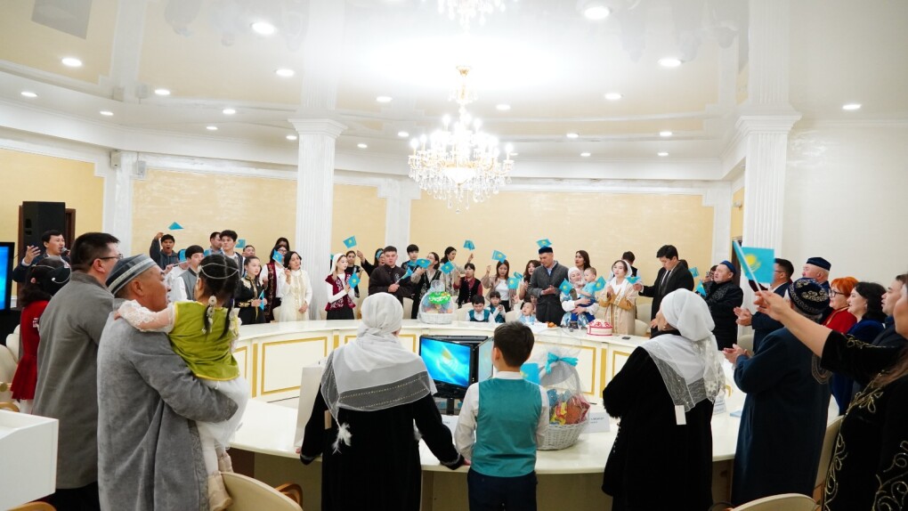 2cc5e202-f33f-4df2-aa60-0e12a0ee9bd1 +++++