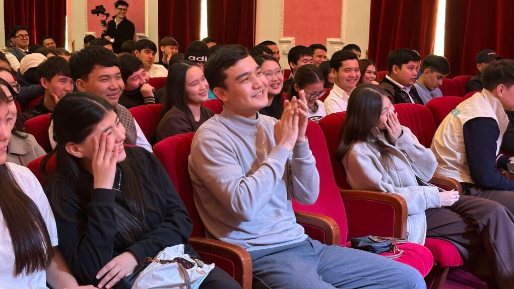 3ffa2536-8440-4e87-8cf1-ee61aa7b72e8