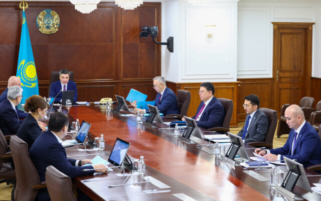 В Правительстве рассмотрен ход реализации  поручений Президента по развитию автодорожных проектов и межрегиональных дорог