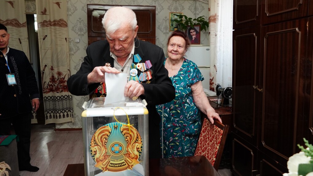 49573a6b-b931-42bf-bf54-00489d77c6b0