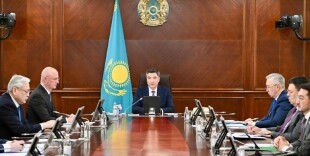 185 мың отбасы баспана жағдайын жақсартты: Олжас Бектенов құрылыс қарқынын сақтап, сапаны бақылауда ЖИ жобаларын жеделдетуді тапсырды