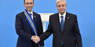 Президент вручил государственные награды ряду граждан за  вклад в  развитие страны, укрепление законности и порядка