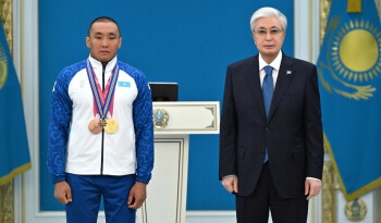 5ba119b304d0a51104514f5034c099dc_XL