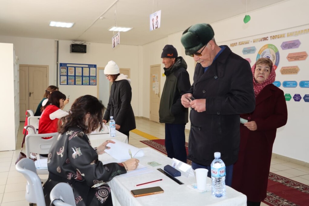 6ea88fb9-165c-4101-9760-583bb451b42d