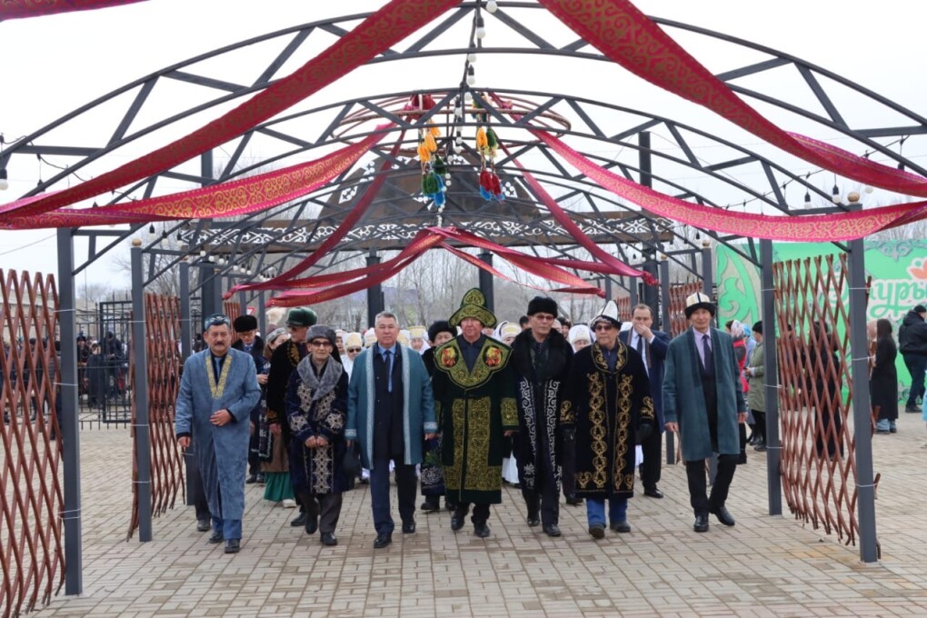 a65c166d-3f8a-440c-978b-2c736135ecec