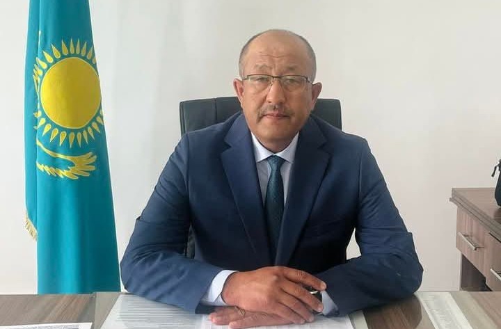 акжайык ауылдық округ әкімі Болат Қадыралиев