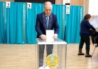 Аким ЗКО Нариман Торегалиев проголосовал на республиканском референдуме по принятию новой Конституции РК