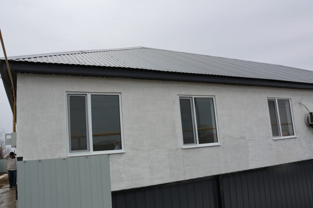 c1b3c085-3b9f-4f14-a680-0b1d8bf80771