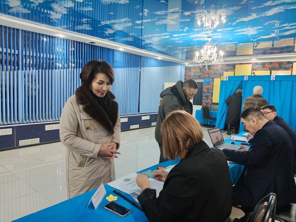 e903ea8b-5f6f-40f7-a711-bc6f6fe9e416