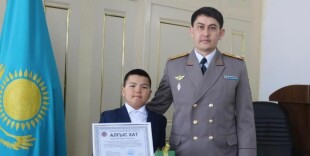 Юный герой из Сырымского района спас братьев из горящего дома