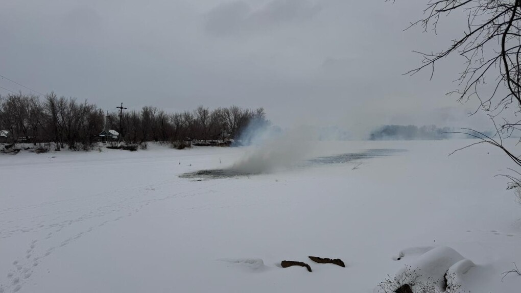 _gluster_2026_3_3_a04a97d88ee5443789971619fc16e03d_1280x720