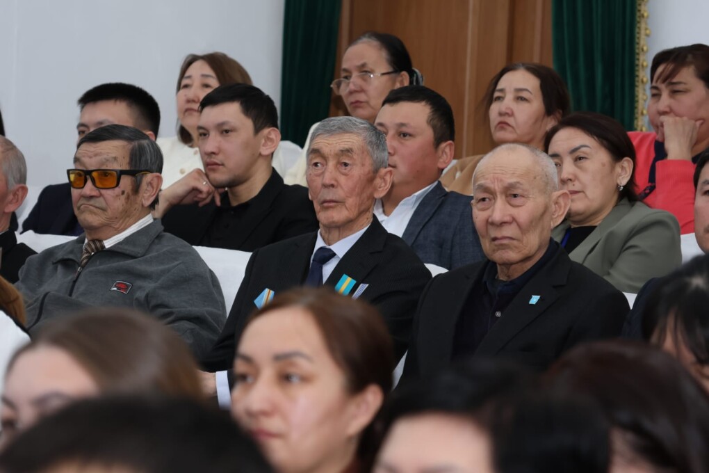 image-10-03-26-04-10