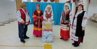 Активно участвует молодёжь и именинники