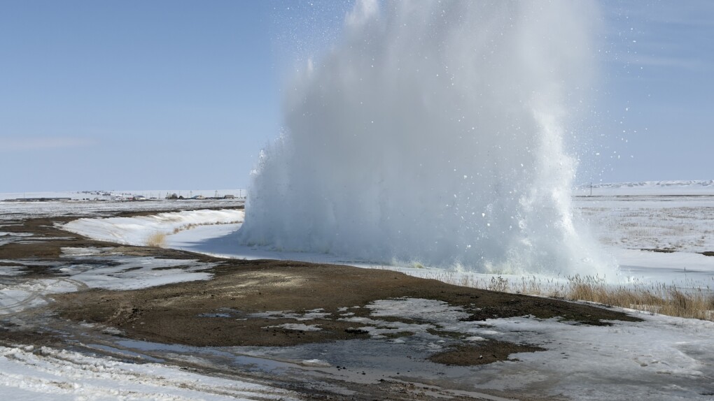 image-27-03-26-03-57-1