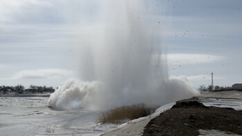 image-27-03-26-03-57