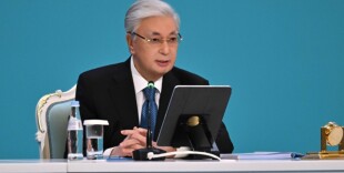 Поздравление Главы государства Касым-Жомарта Токаева с праздником Ораза айт