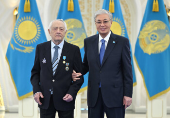 kz8-1787-2_mediumThumb