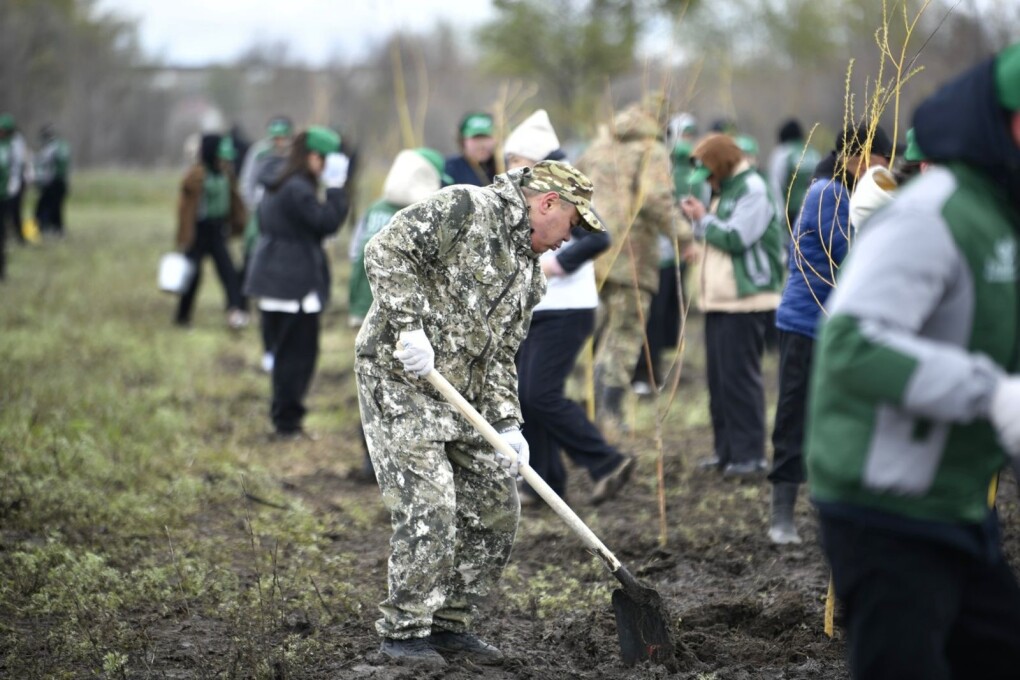 8d4f8345-18b9-4c82-beed-775d31505674