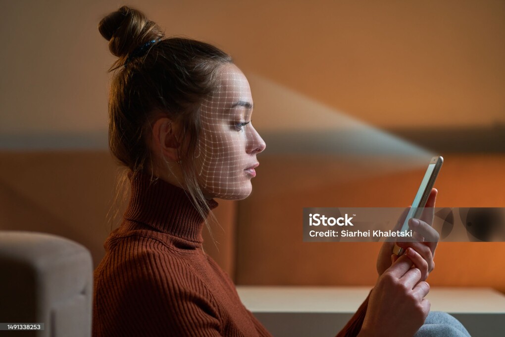 Новые правила биометрической проверки вводят в банках и МФО Казахстана