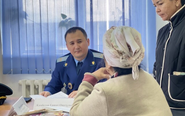 Сырым ауданында прокурор қабылдауы басталды