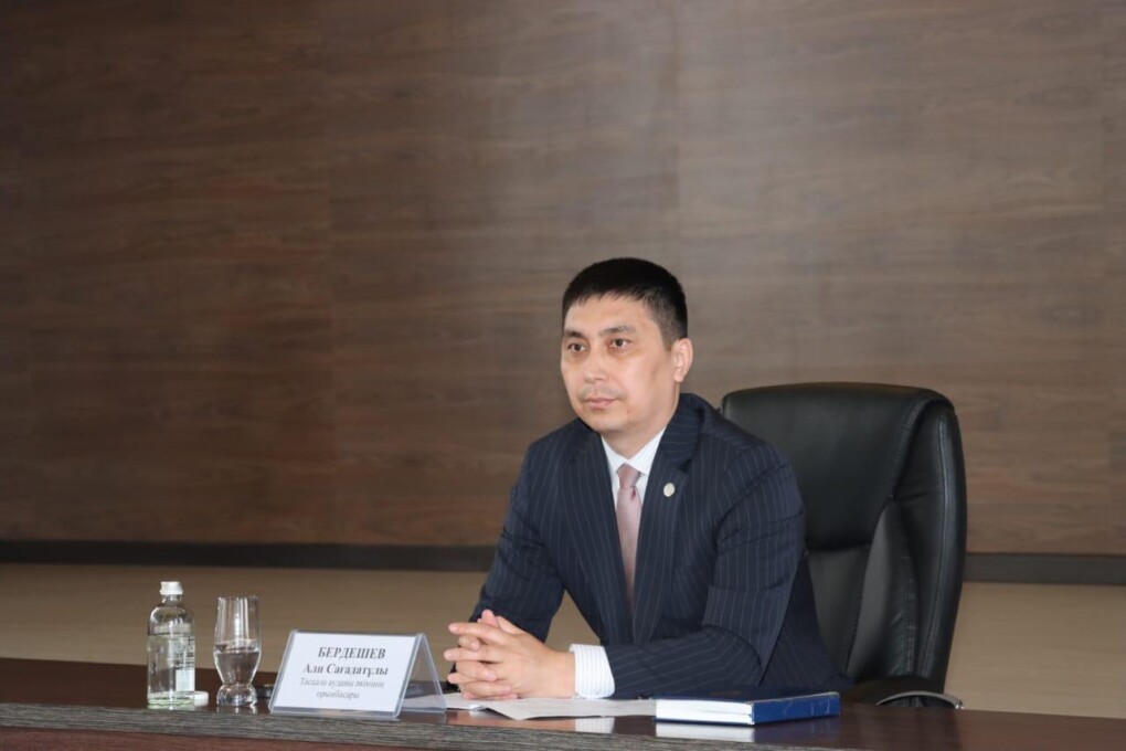 PHOTO-2026-04-06-21-16-16