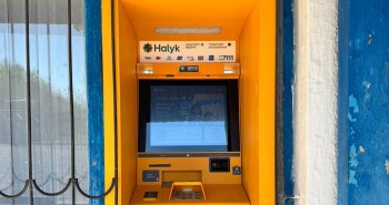 a3e85301-3e79-41c7-b287-2c0fcc115850