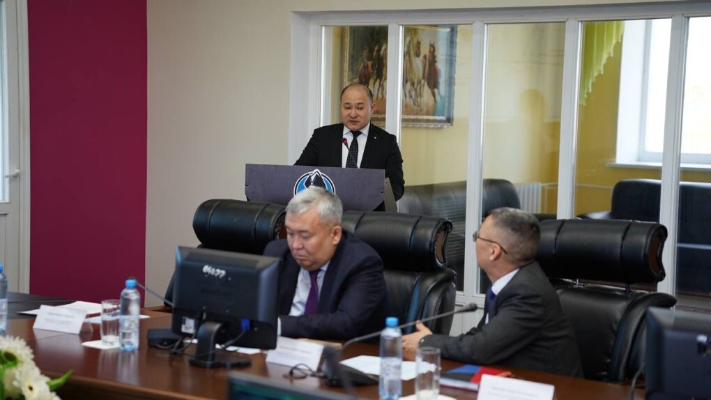 b44d4b03-e89e-4e97-8f38-7dea96670bfe