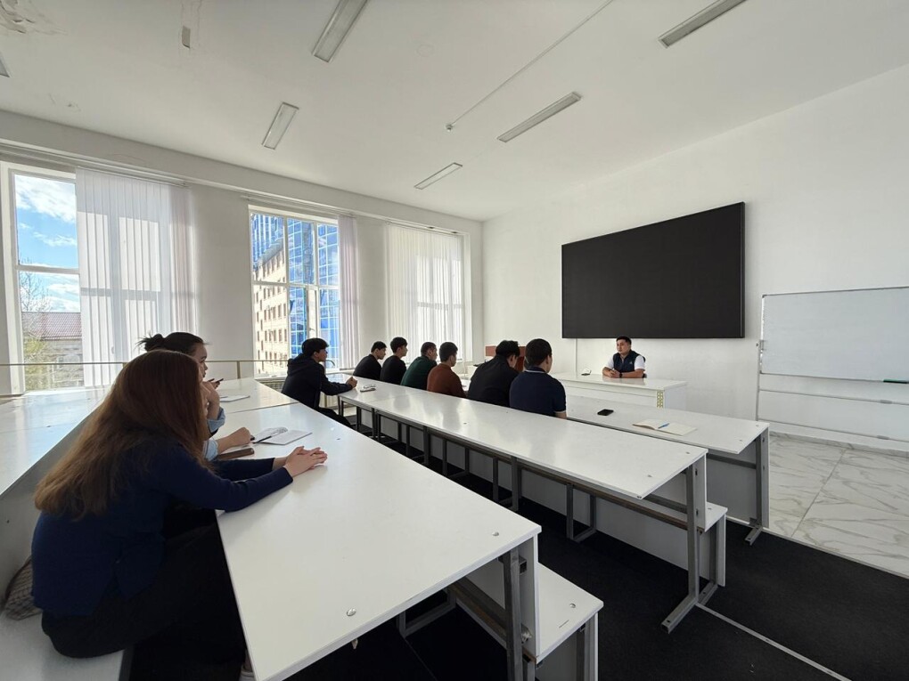 dadbb6b1-b8c3-4437-8bfd-4eaeb67e8735